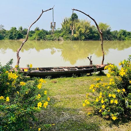 Cát Tiên Riverside Exterior foto