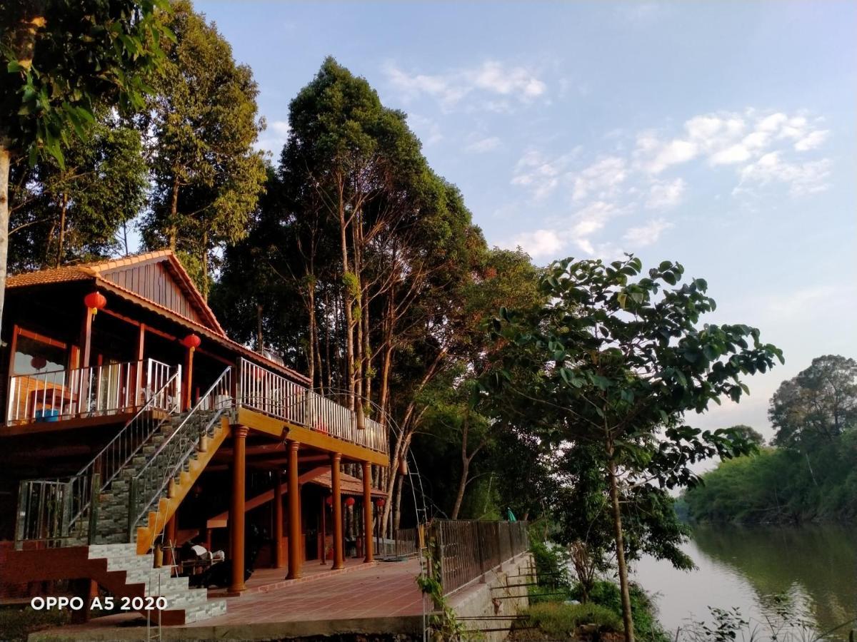 Cát Tiên Riverside Exterior foto